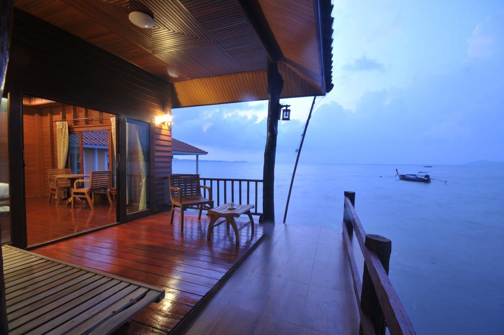 Fresh House Hotell Ko Lanta Rum bild